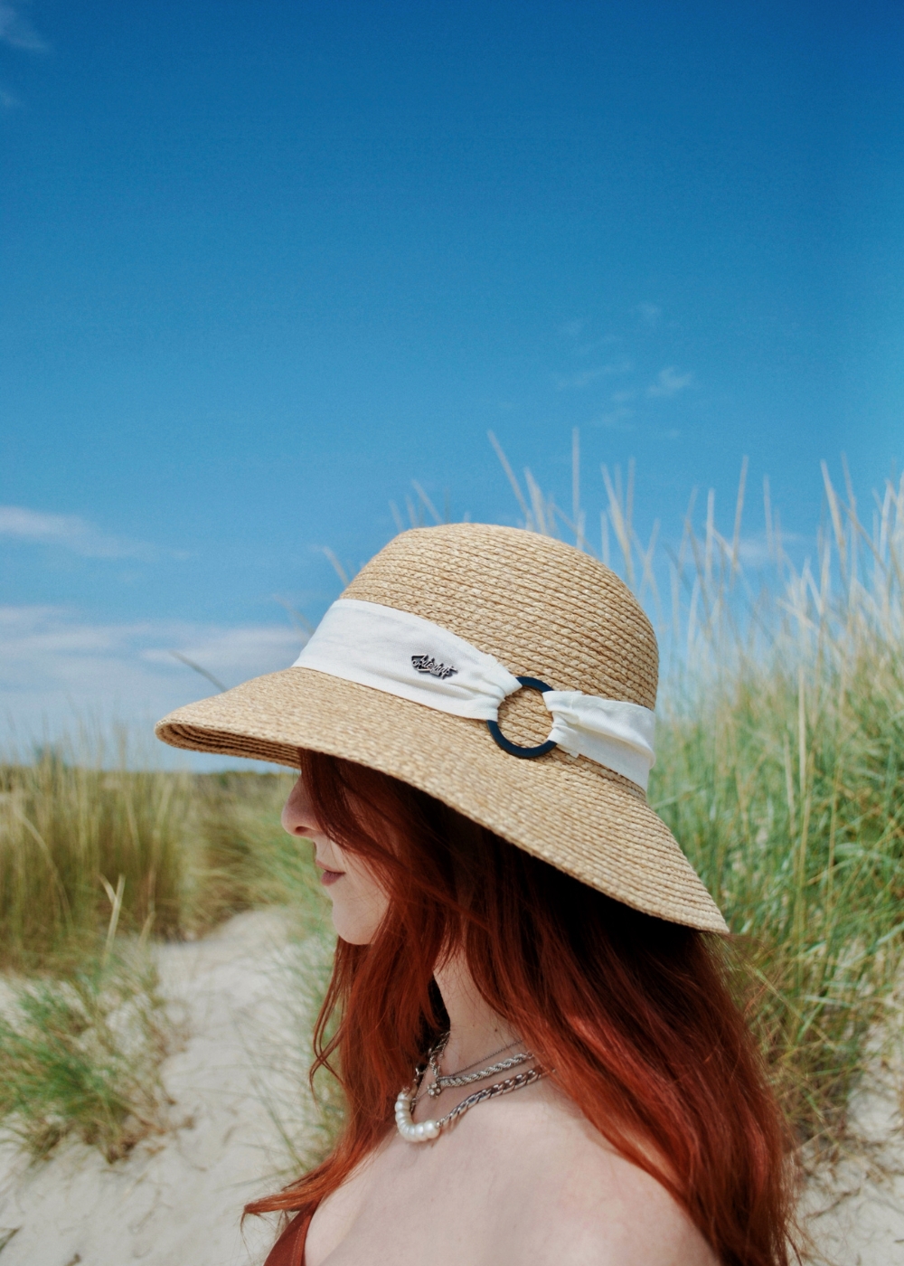 Natural Raffia Hat w/ White Hatband